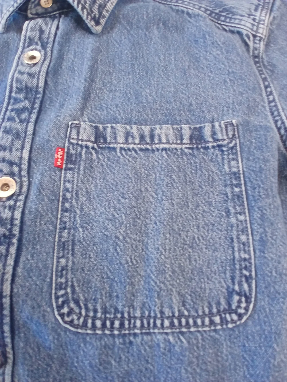 Levi's Men's Blue Denim Button-Up Shirt